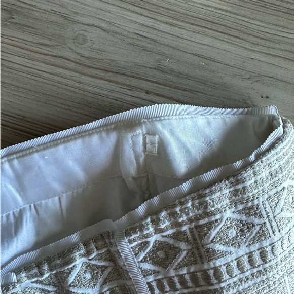 White House Black Market // Embroidered Corset Cream Gold Size 8 - Picture 7 of 12